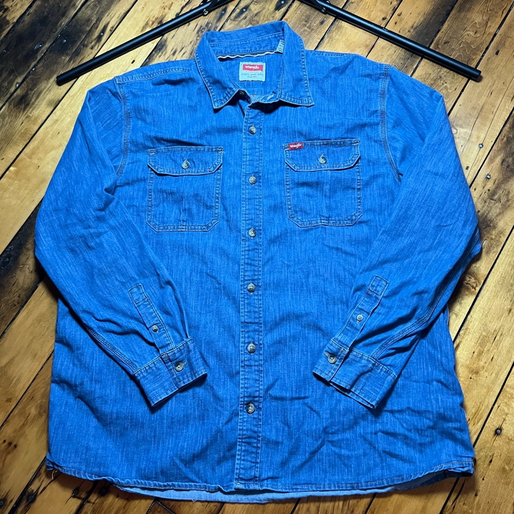 Wrangler Men’s XL Denim Chambray Button Down Shirt Work Wear Blue Western Ranch